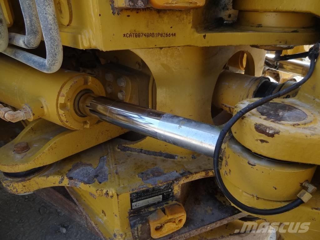 CAT 740 Midjestyrd dumper