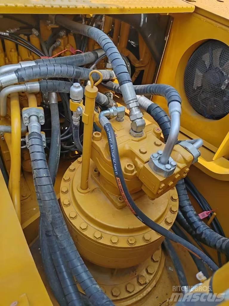 CAT 336 D Bandgrävare