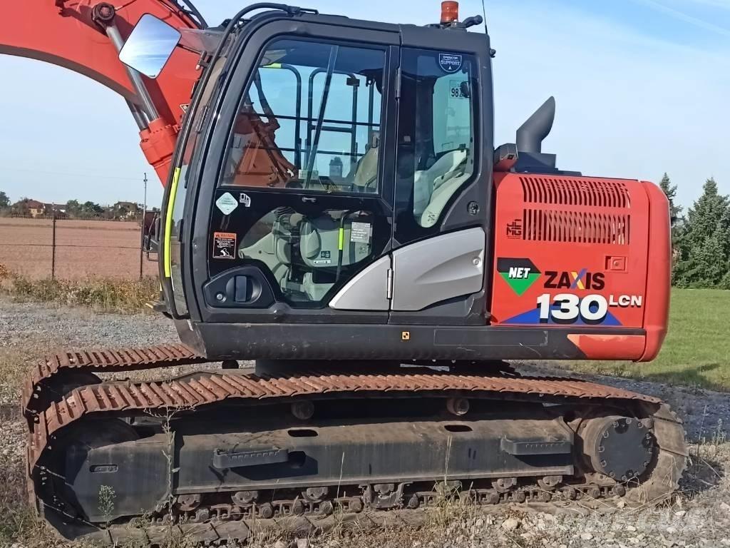 Hitachi ZX130 Bandgrävare