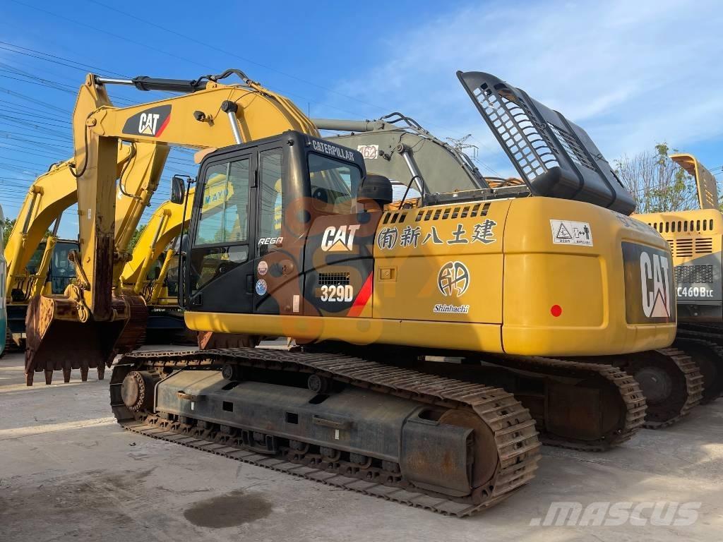 CAT 329 D Bandgrävare