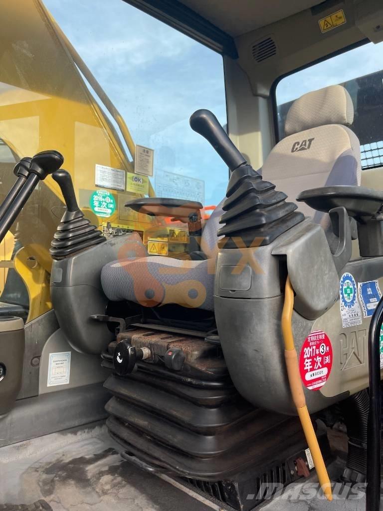 CAT 329 D Bandgrävare