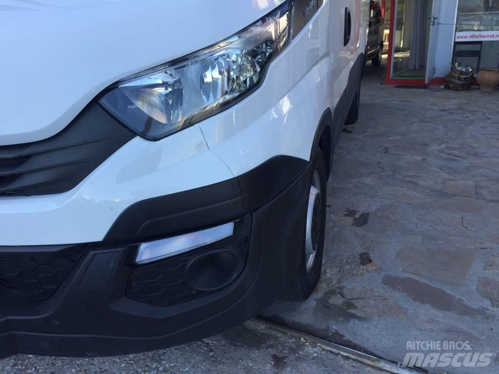 Iveco Daily 35 S 12 Lätta lastbilar
