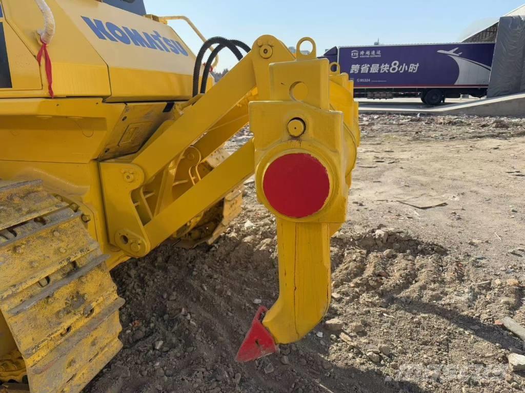Komatsu D 85 EX-18 Bandschaktare