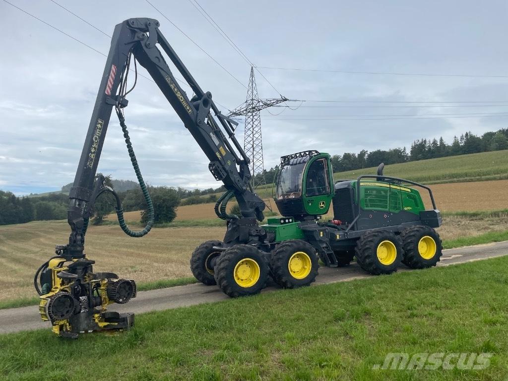 John Deere 1270G 8WD Skördare