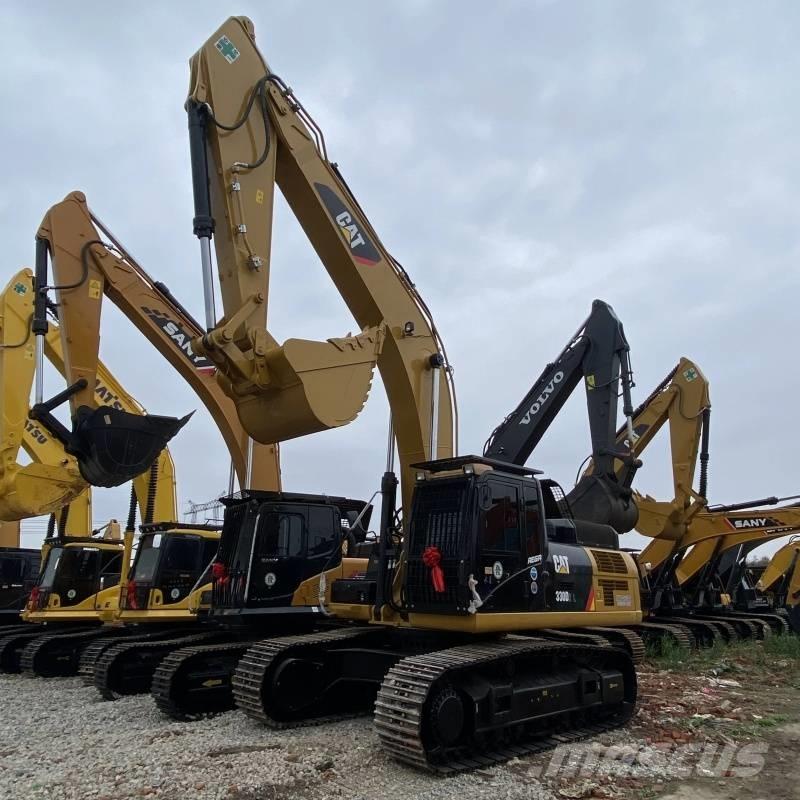 CAT 330 D Bandgrävare