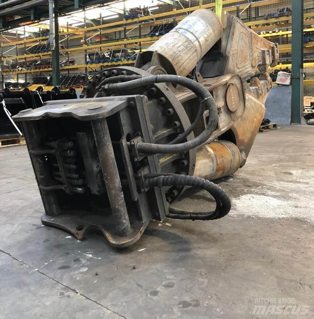 Atlas Copco CC6000 Asfaltsskärare