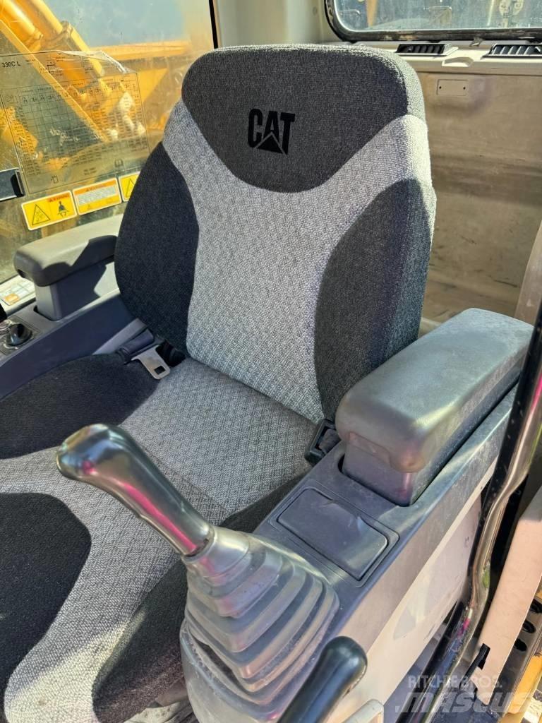 CAT 330 L Bandgrävare