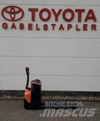 Toyota LWE 200 Låglyftare utan plattform