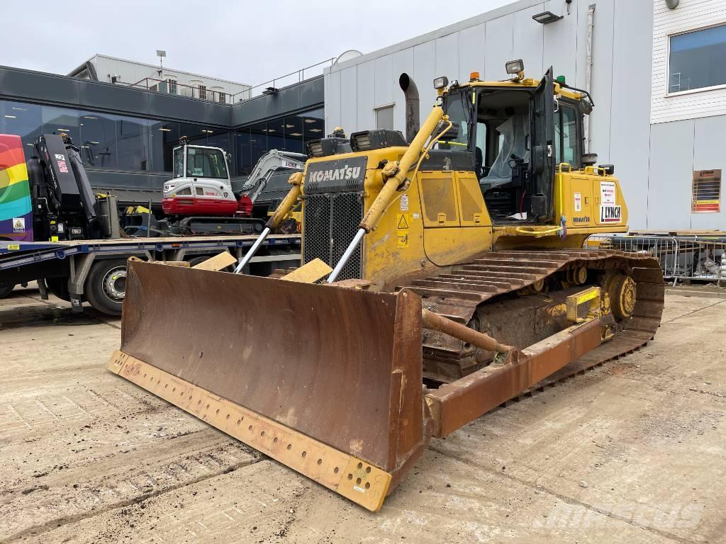 Komatsu D 65 PX-18E0 Bandschaktare