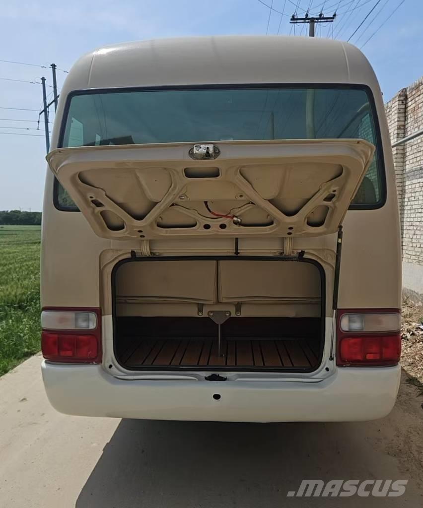 Toyota Coaster Bus Minibussar
