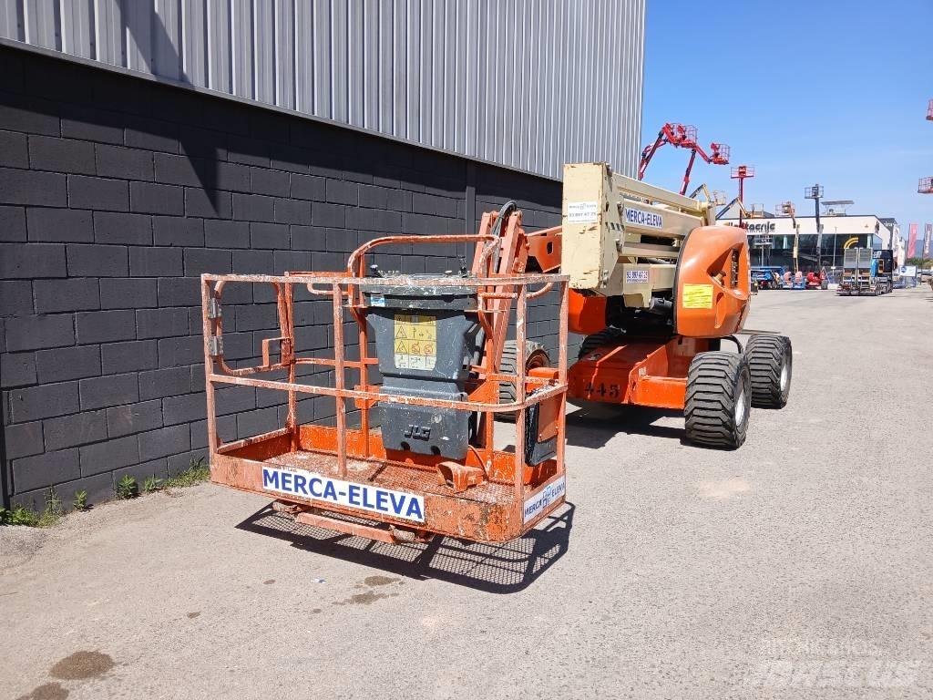 JLG 450 AJ SIII Bomliftar