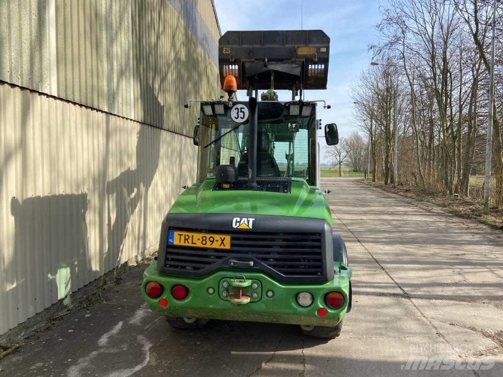 CAT 906M Hjullastare