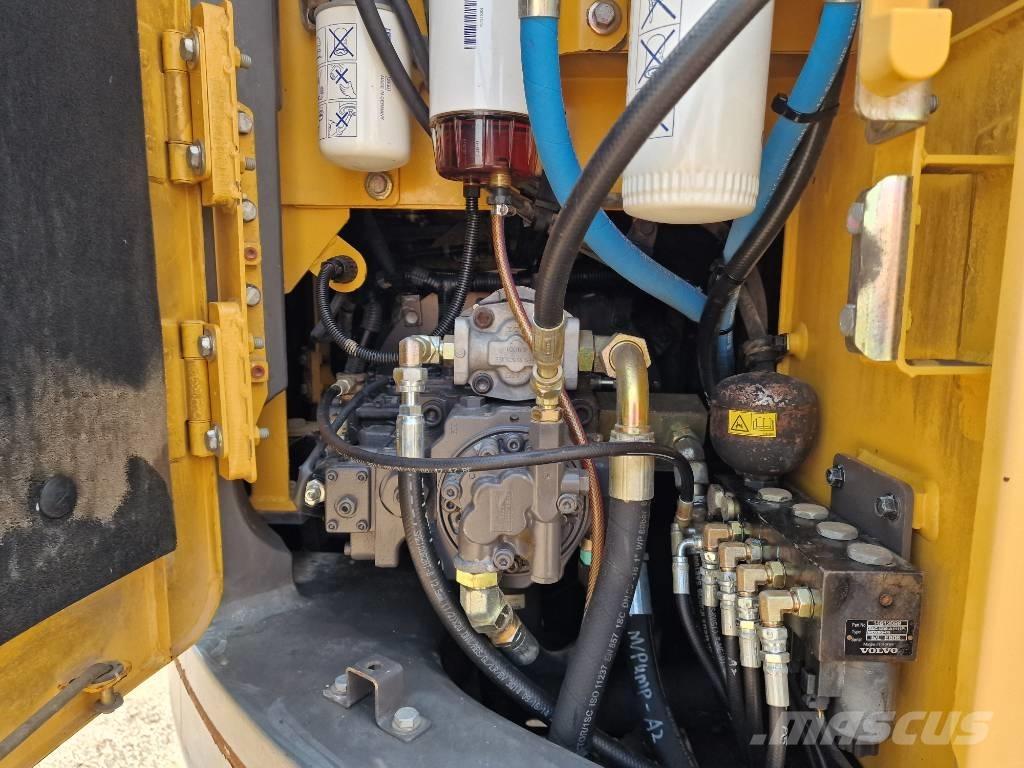 Volvo ECR 145 D Bandgrävare