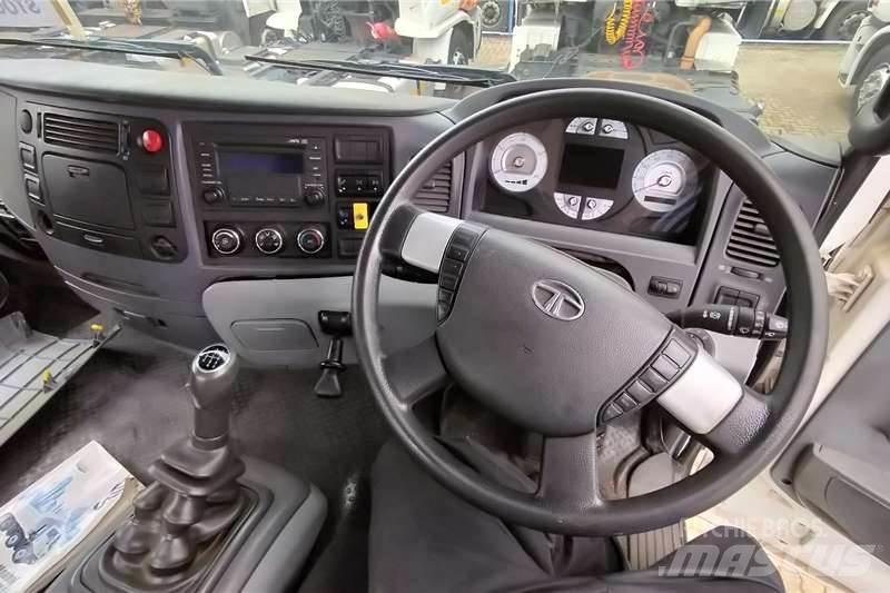 Tata PRIMA 3338K Övriga bilar
