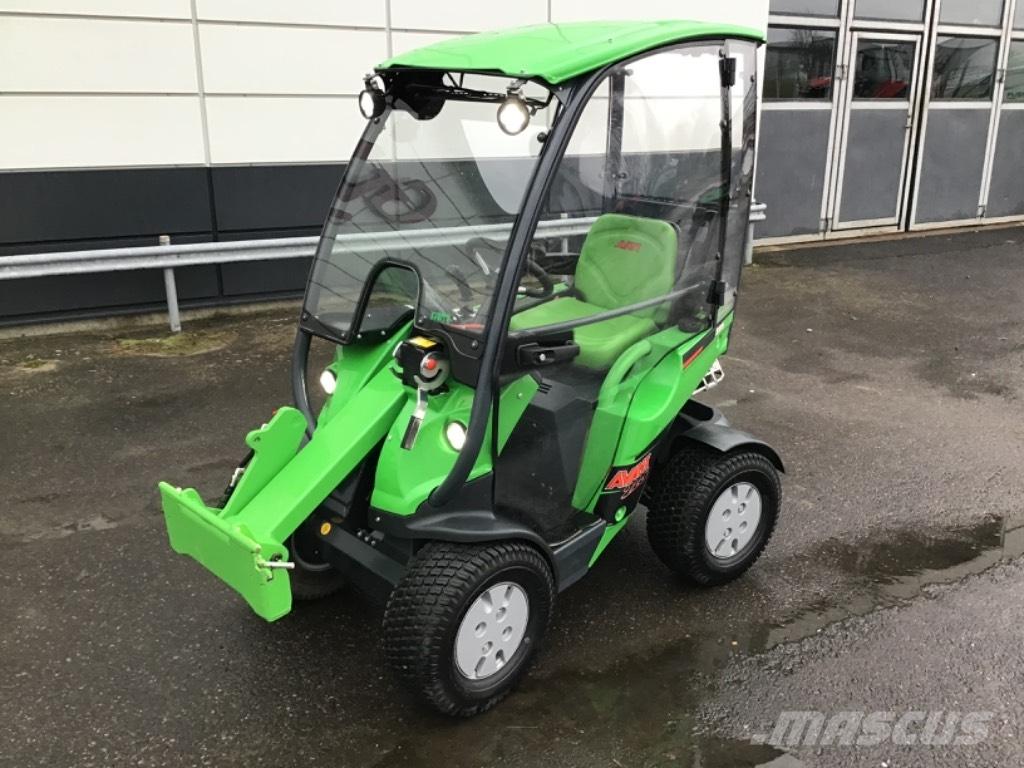 Avant 225 Redskapsbärare