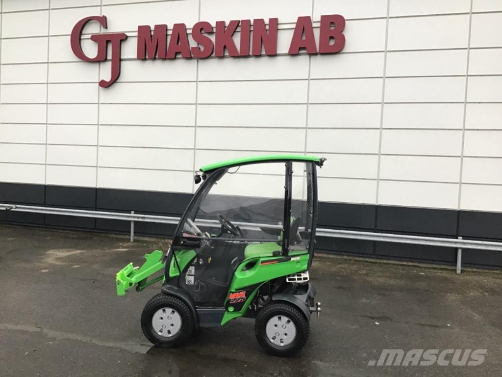 Avant 225 Redskapsbärare