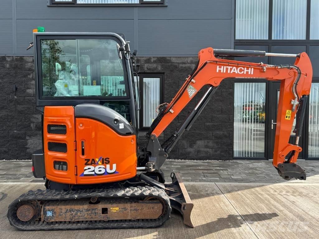 Hitachi ZX 26 U-6 Minigrävare < 7t