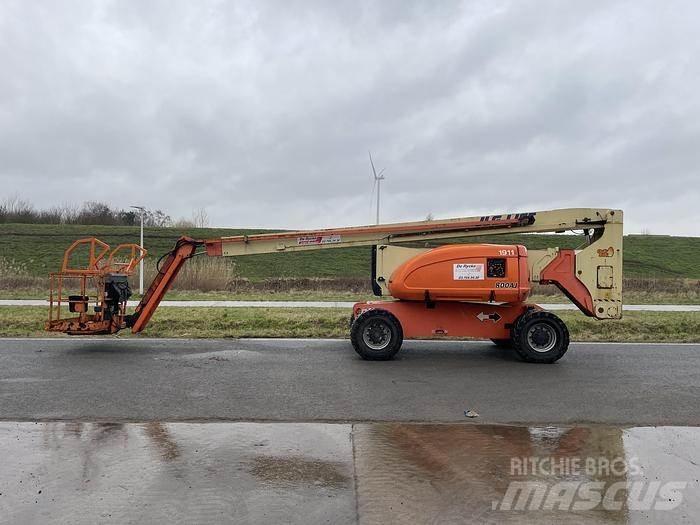 JLG 800AJ Bomliftar