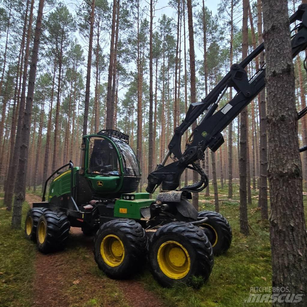 John Deere 1270E Skördare