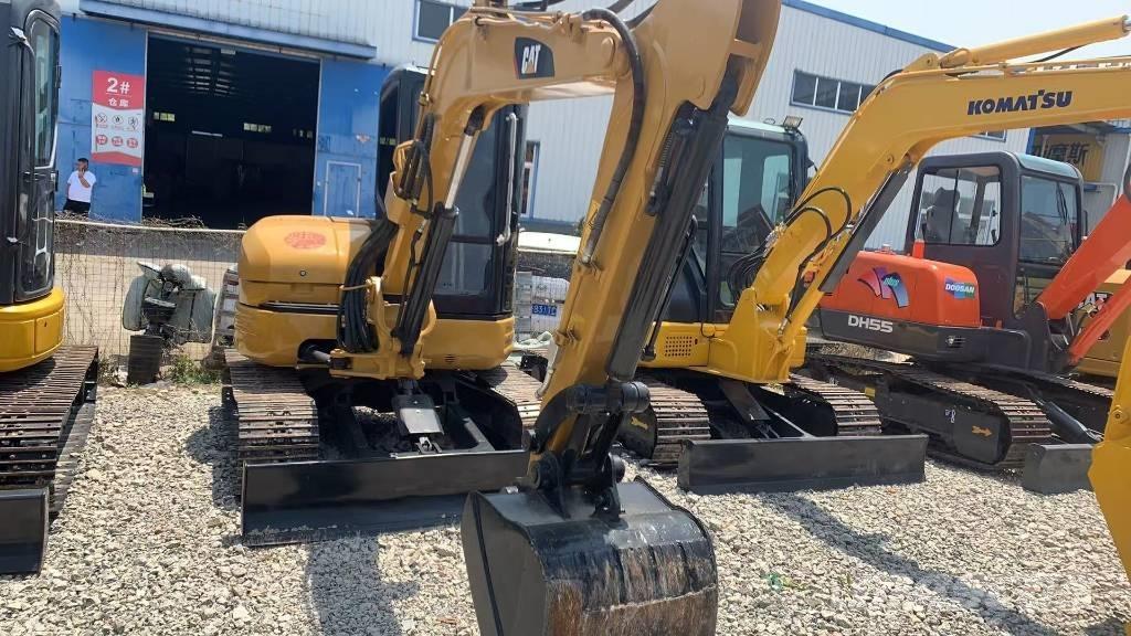 CAT 304 CR Minigrävare < 7t