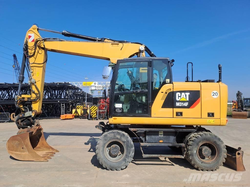CAT M134F Hjulgrävare