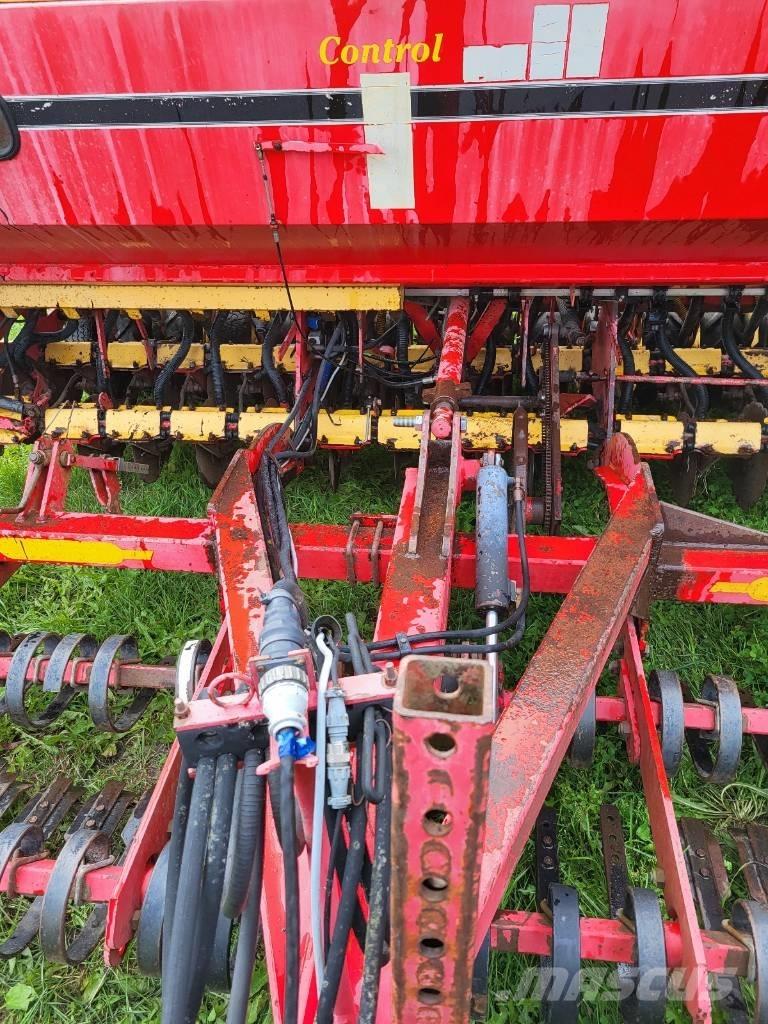 Väderstad Rapid 400C Såmaskiner