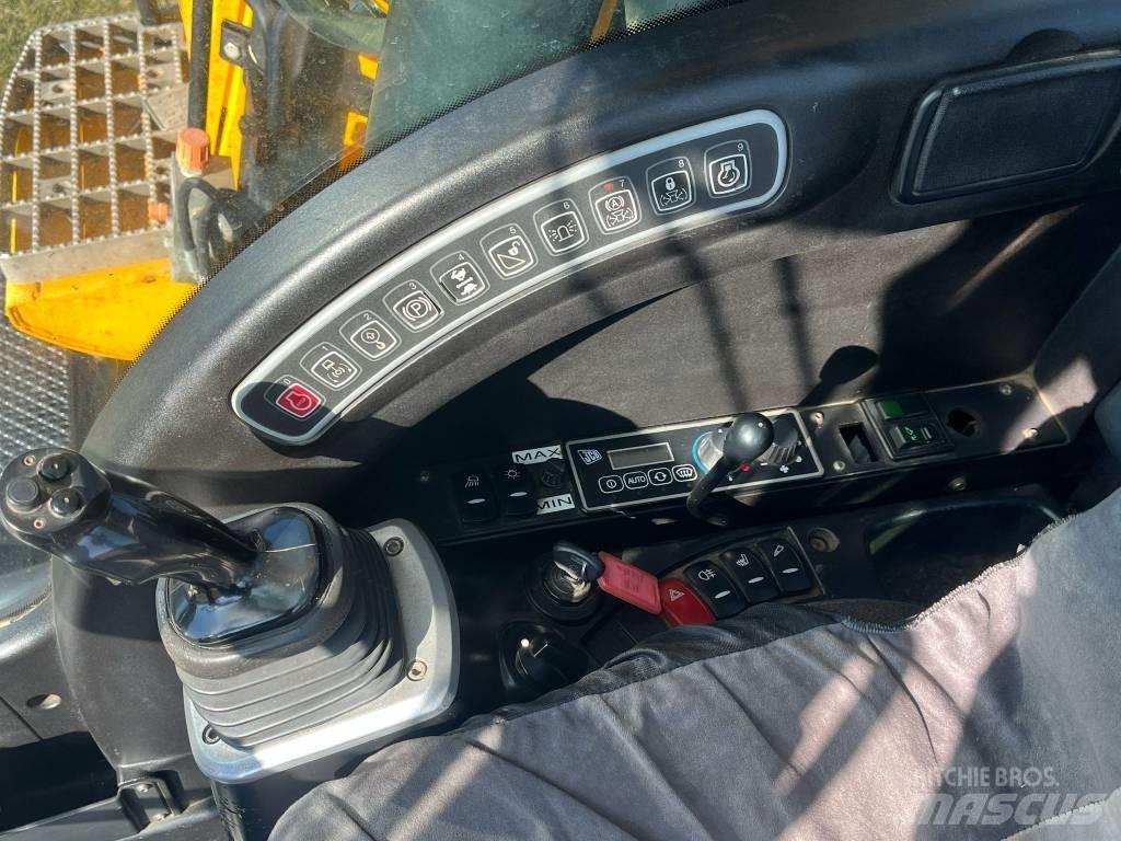 JCB JS 145 W Hjulgrävare