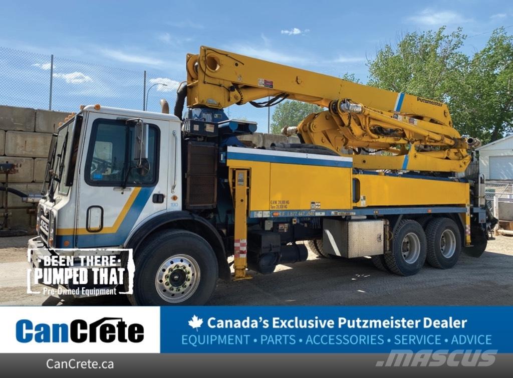 Putzmeister (#190) 31M Lastbilar med betongpump