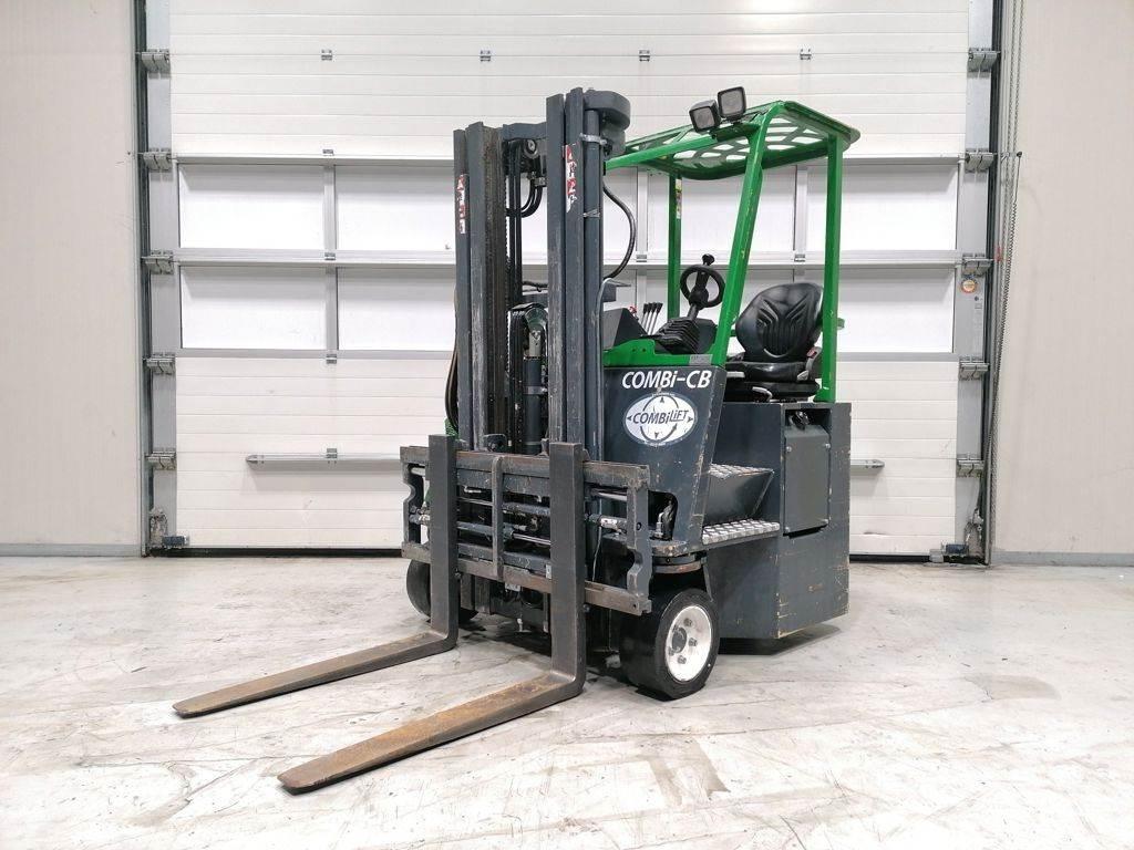 Combilift CB2500 Sidlastare