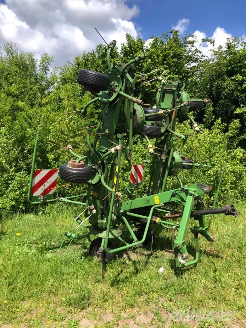 Krone KW 8.82/8 Vändare och luftare