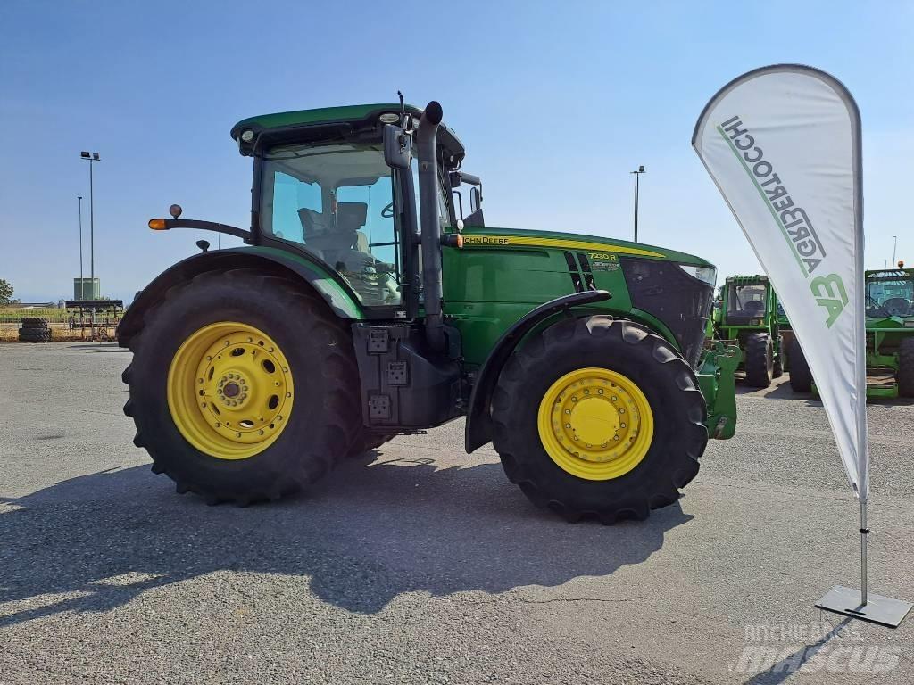 John Deere 7230 R Traktorer