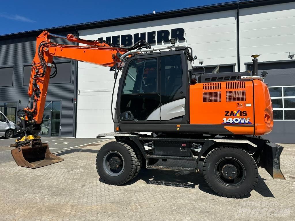 Hitachi ZX 140 W-6 Hjulgrävare