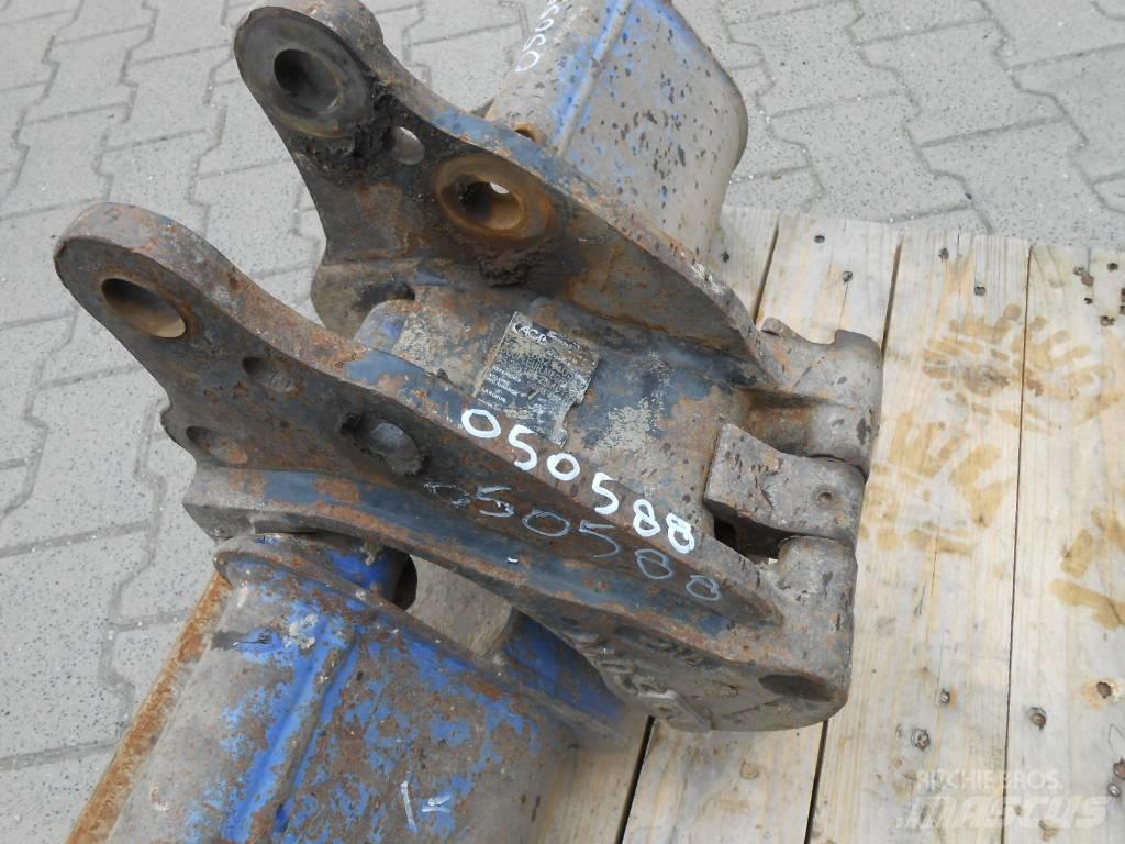  KLAC Kubota U10 Redskapsfäste/ adaptrar