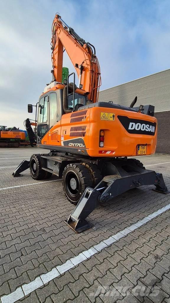 Doosan DX 170W-5 Hjulgrävare