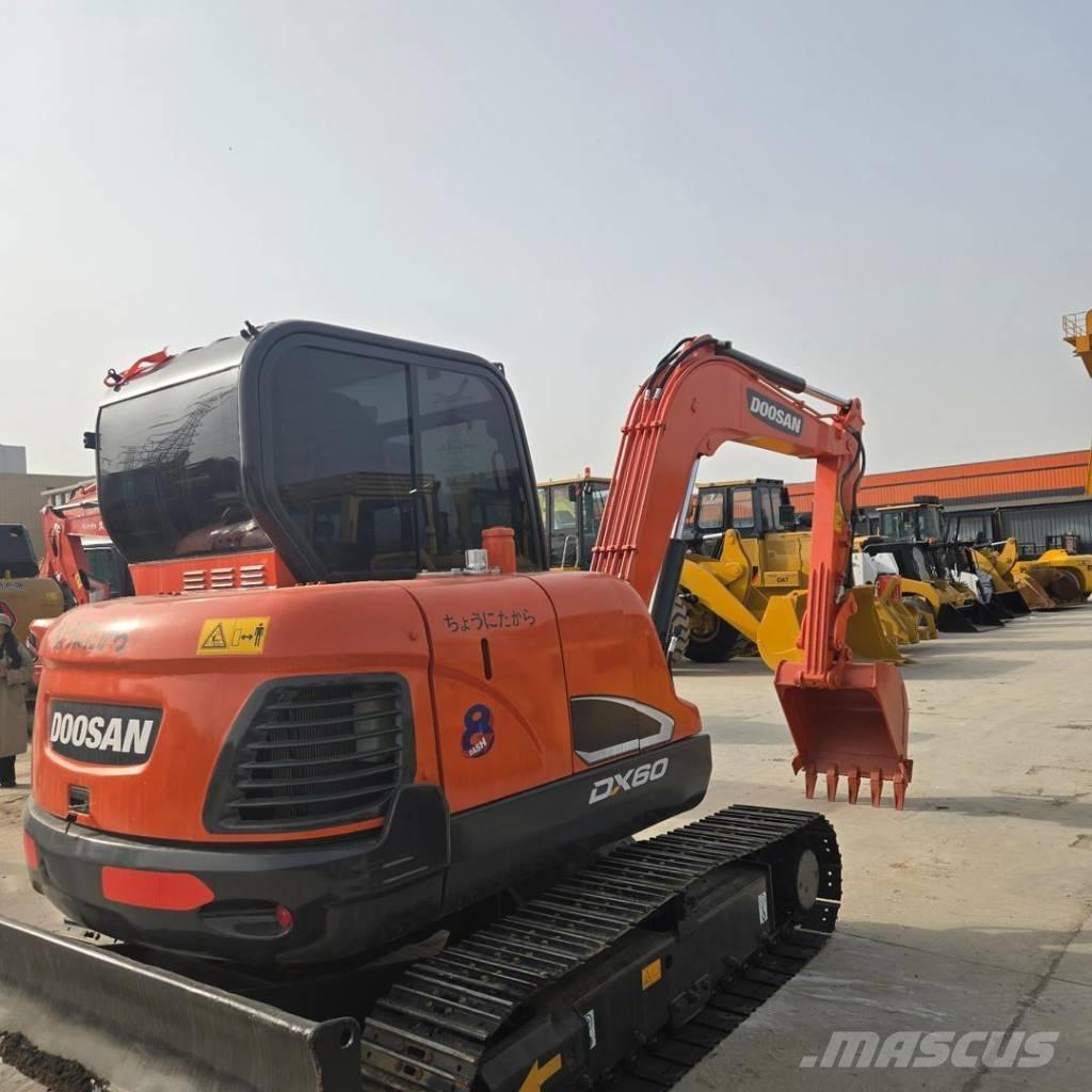 Doosan DX 60 Minigrävare < 7t