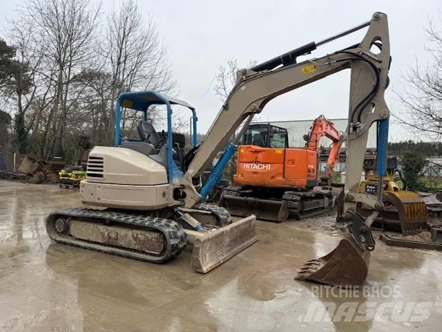 Bobcat E 50 Minigrävare < 7t