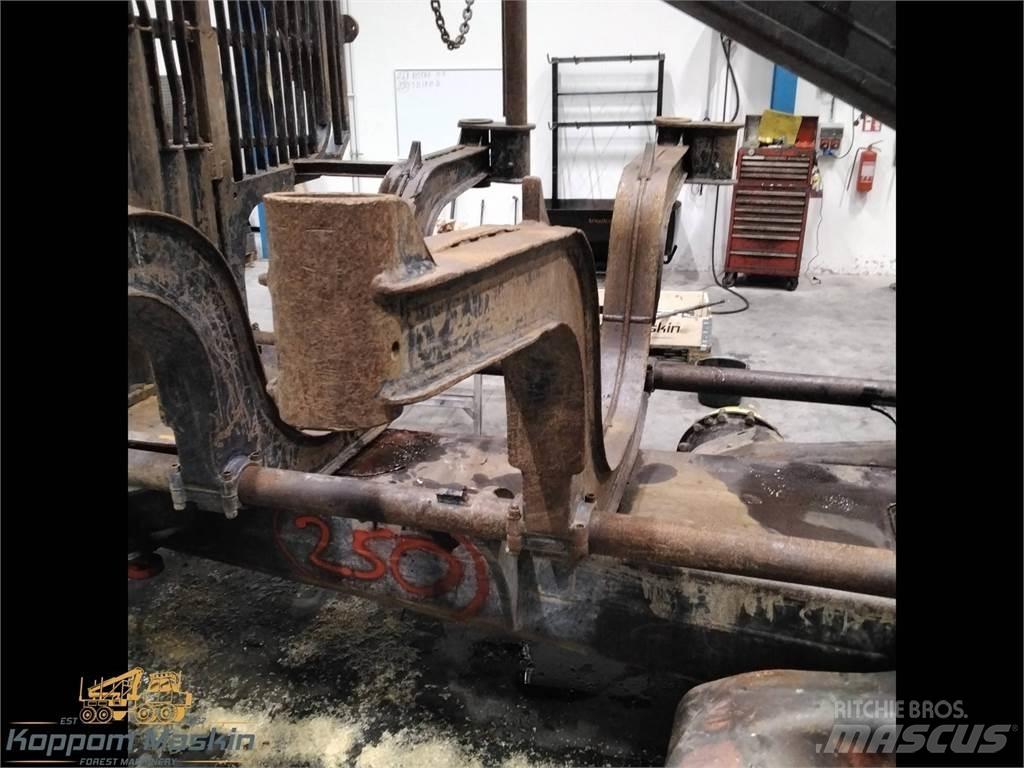 John Deere 1710 Redskap till skogsmaskiner