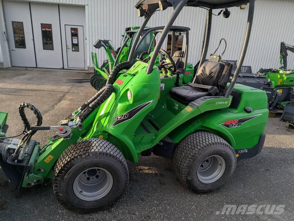 Avant 528 Kompaktlastare