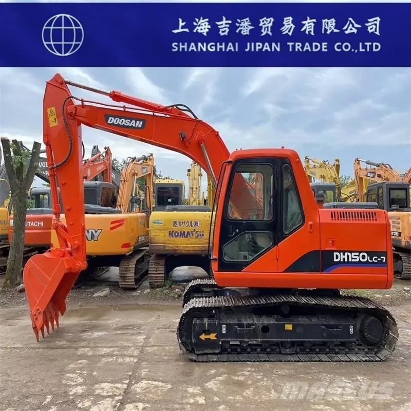 Doosan DH 150 Bandgrävare