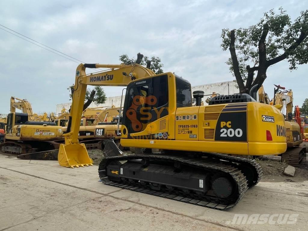 Komatsu PC 200 Bandgrävare