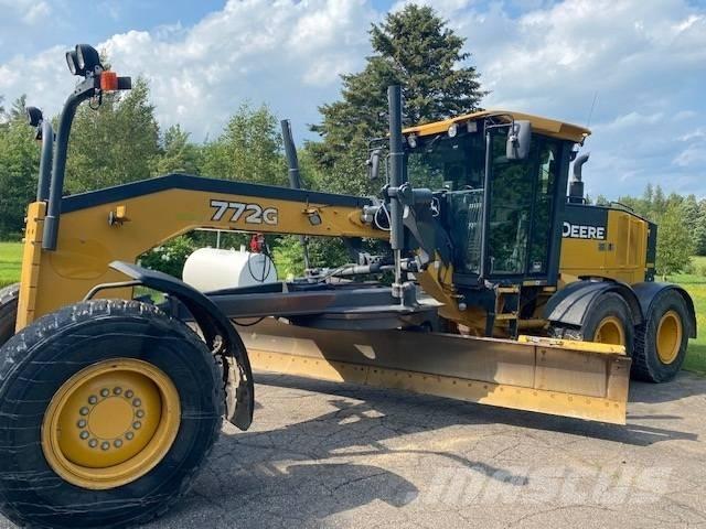 John Deere 772 G Väghyvlar