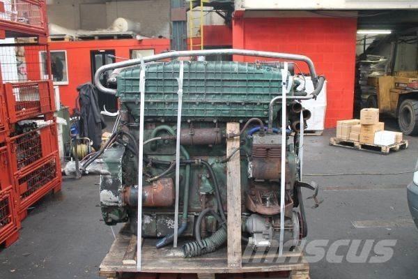 Volvo TD102 KF Motorer