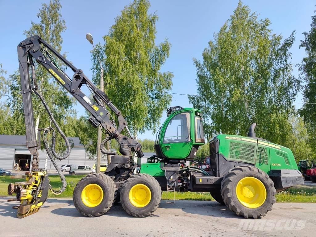 John Deere 1270 G Skördare
