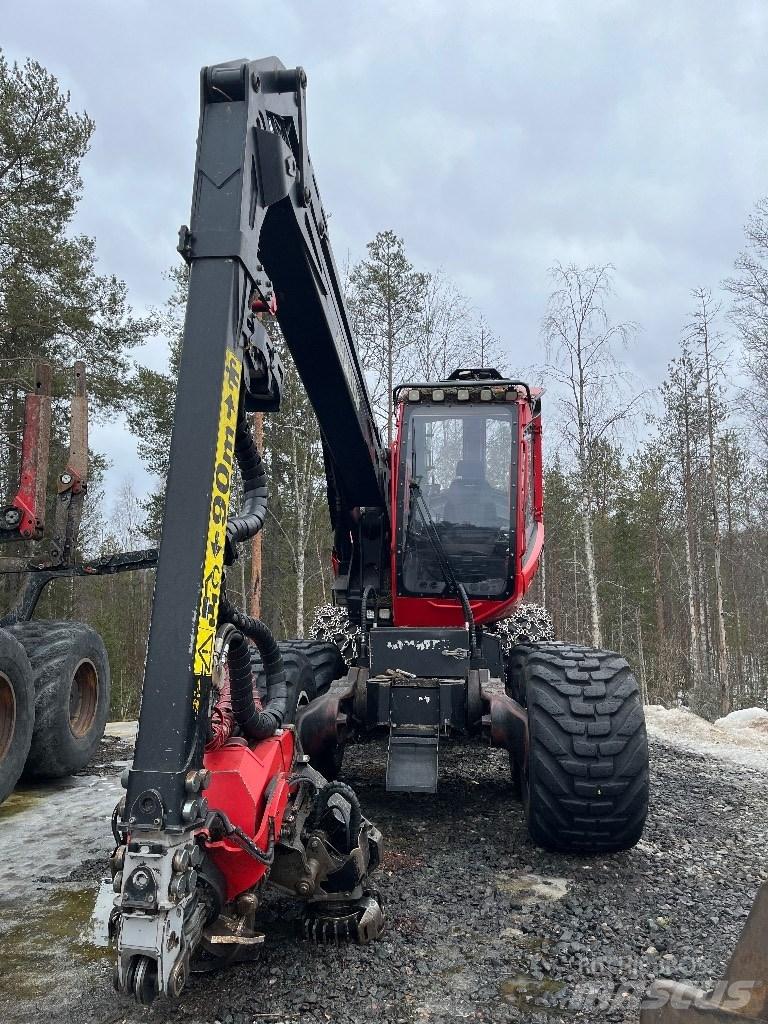 Komatsu 911 Skördare