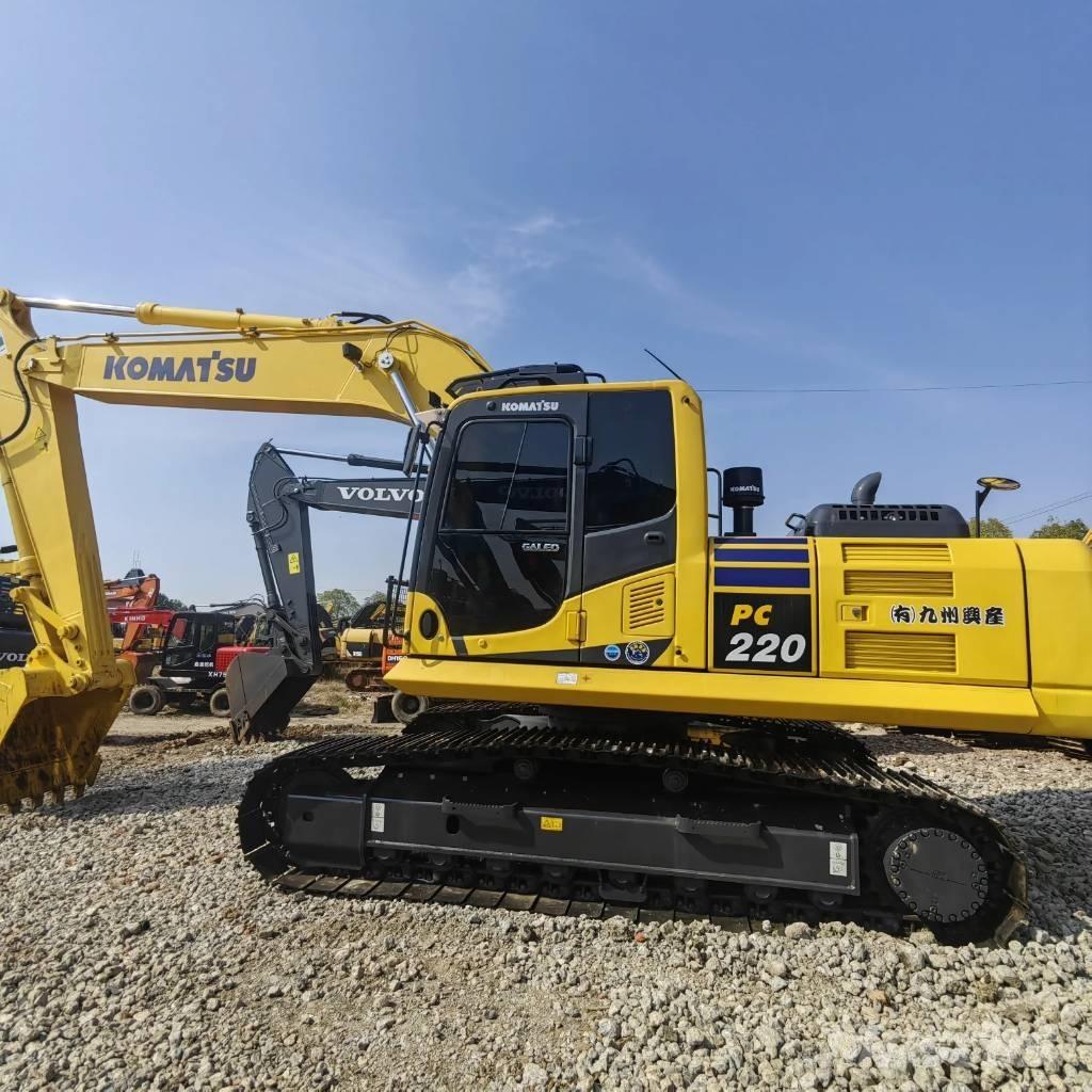 Komatsu PC 220-8 Bandgrävare