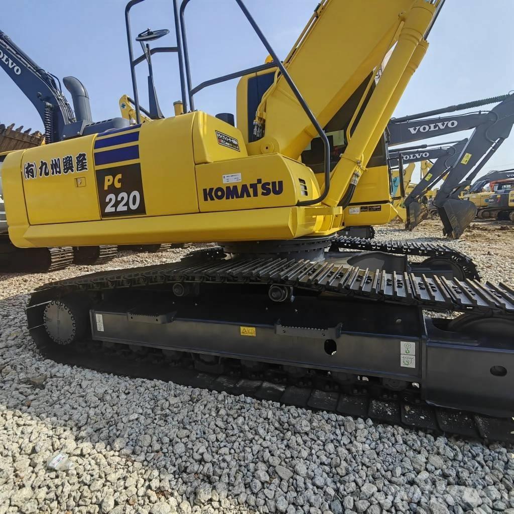 Komatsu PC 220-8 Bandgrävare