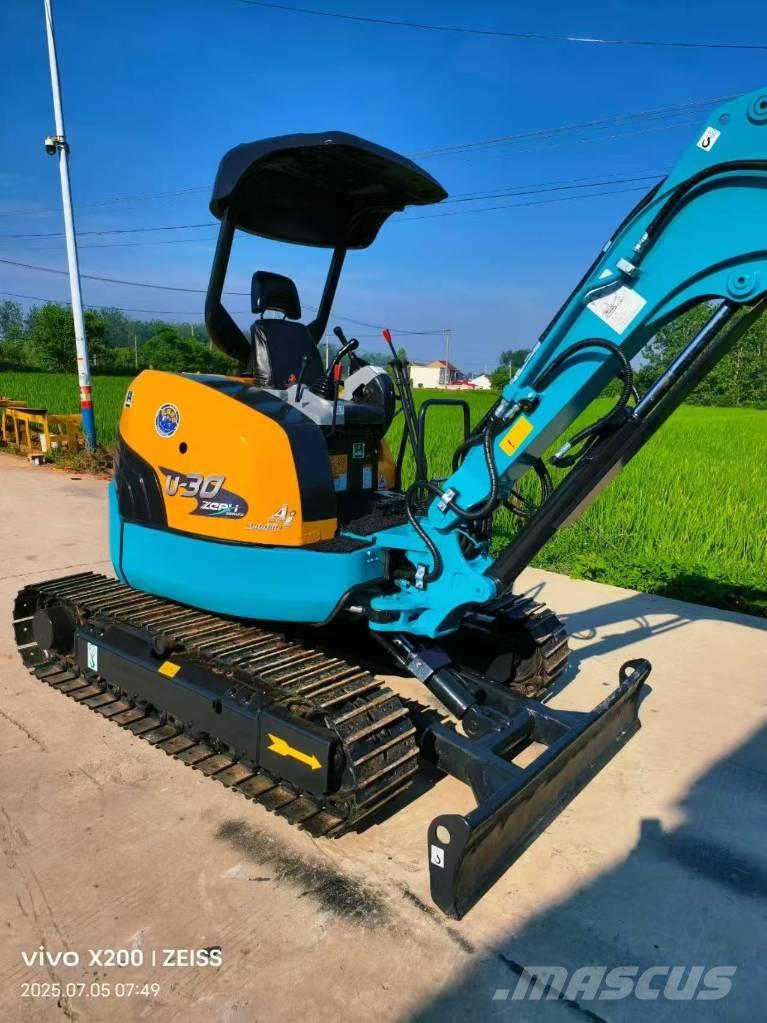 Kubota U 30 Minigrävare < 7t