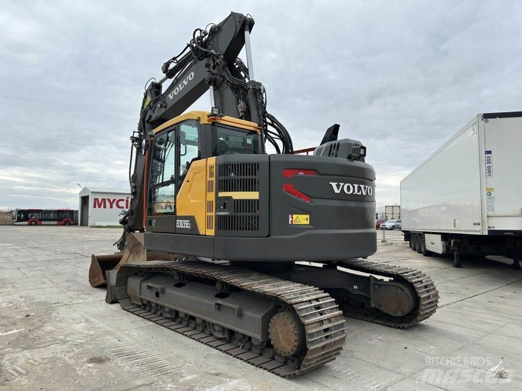 Volvo ECR235EL Bandgrävare