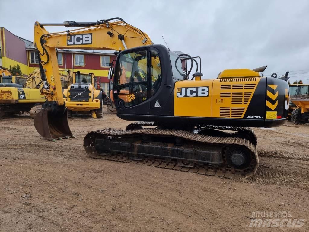 JCB JS 210 LC Bandgrävare