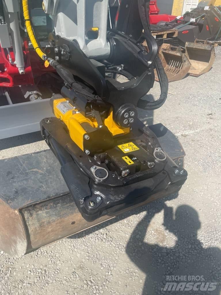 Takeuchi TB 2150 R Bandgrävare